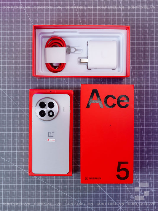 ONE PLUS ACE 5 12/256 جديدة في العلبة  تدعم آخر التحديثات